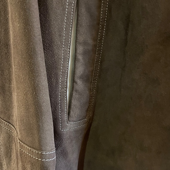 Milestone mens or womens brown suede jacket good condition - Picture 13 of 16